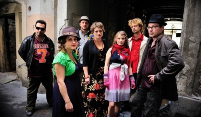 Kapela ze Wsi Warszawa we Wrocławiu