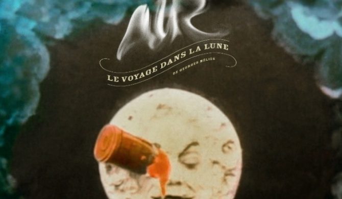 Posłuchaj albumu Air