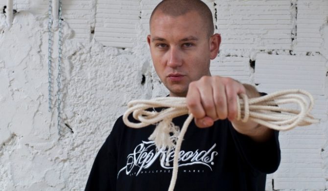 Posłuchaj płyt Hukosa, Ciry i Okolicznego Elementu na żywo