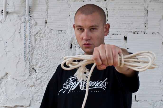 Posłuchaj płyt Hukosa, Ciry i Okolicznego Elementu na żywo