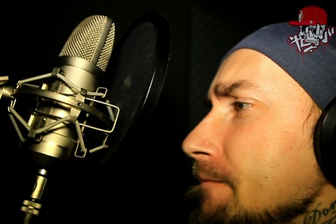 Tewu w studiu (Video)