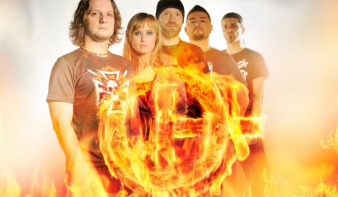 Zostań wokalistą Carrion