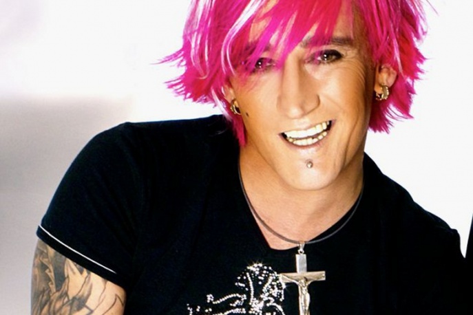 Pisać o „raku Wiśniewskiego” i „marihuanie psa Kory”?