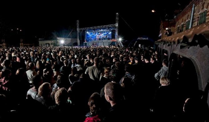 Red Bull Tourbus na Open`erze