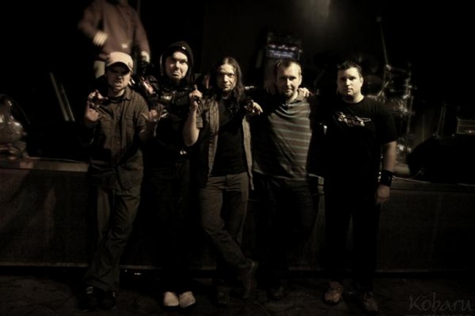 Chassis zagrają przed Korn