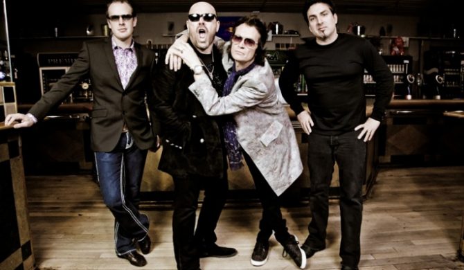 Black Country Communion po raz trzeci