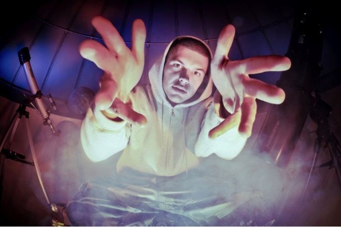 Medium – „Hologram” (feat. Gift Of Gab)