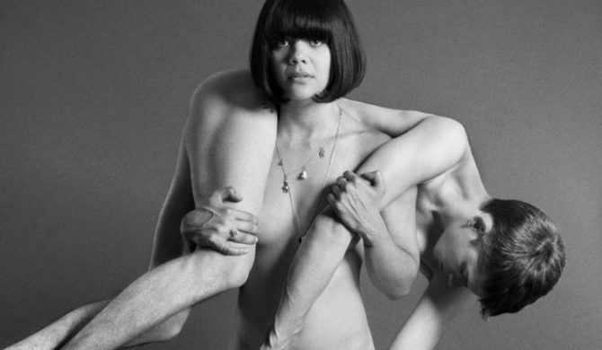 Bat For Lashes doprowadzona do szaleństwa