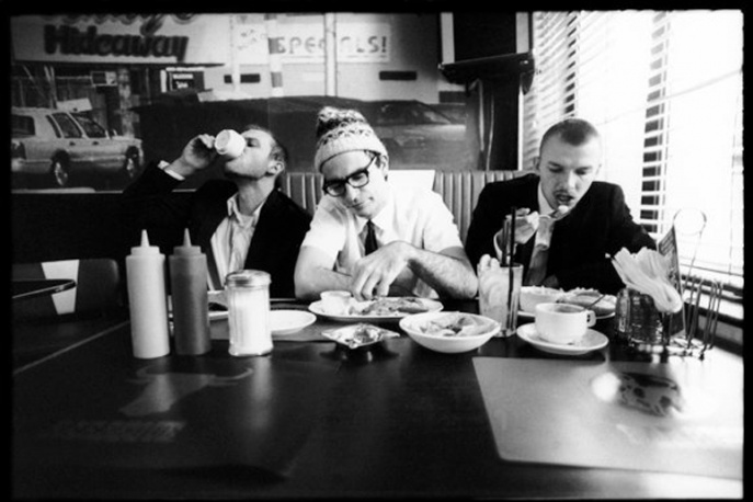 Kim Nowak – „Mokry pies” – audio