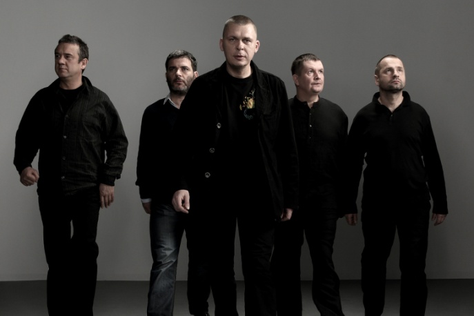 Raz Dwa Trzy i Spitfire w Stodole