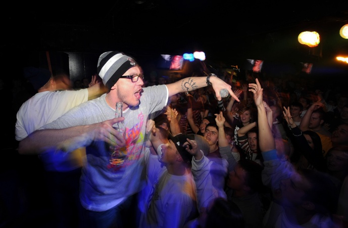 Pezet odpowiada na zarzuty Sidneya Polaka