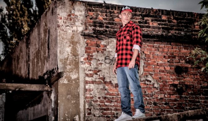 Zeus o legendach: wybili się na popularności rapu – video