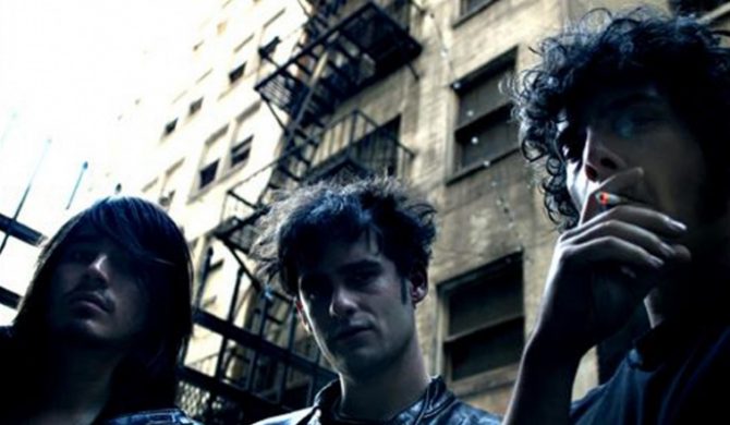 Black Rebel Motorcycle Club zainspirowani Pink Floyd