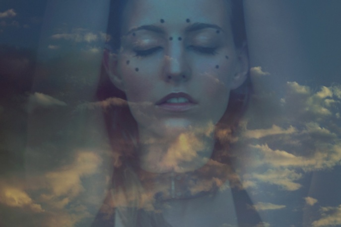 Kari Amirian na koncertach w UK