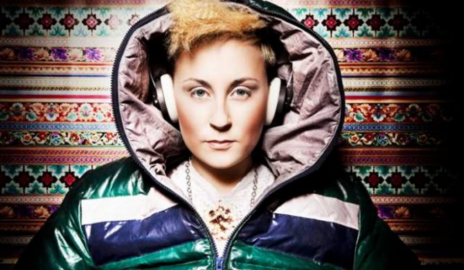 Paulina Przybysz w utworze Foksa – audio