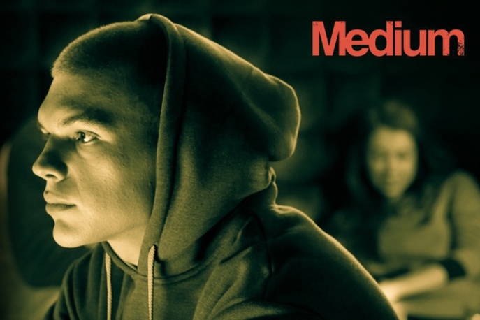 Medium zakłada wytwórnię