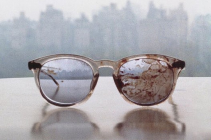 Zakrwawione okulary Johna Lennona