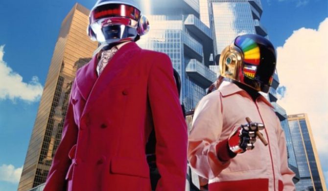 Posłuchaj fragmentu wspólnego utworu Daft Punk i Pharrella (VIDEO)