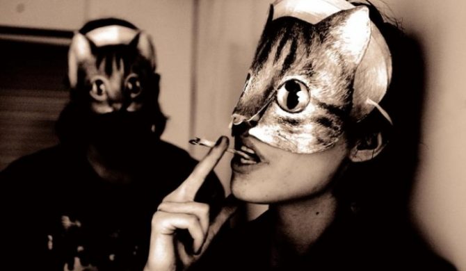 Crystal Castles nakręcili teledysk (VIDEO)