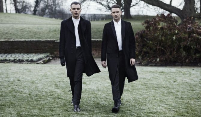 Hurts w… Must Be The Music