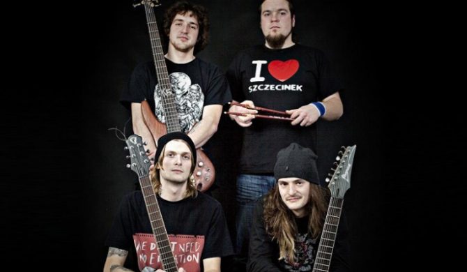 Materia zmiażdży Must Be The Music?