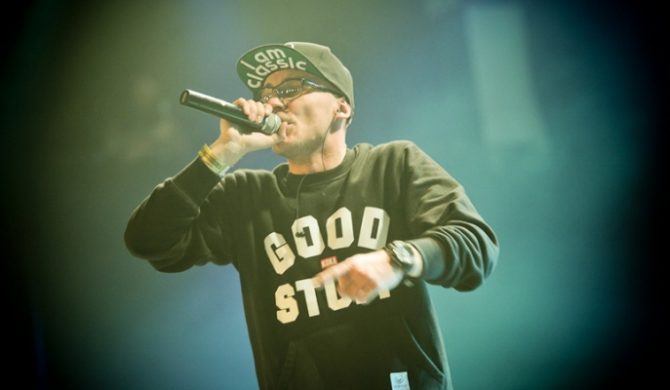 Pezet opowiada o trapie i nowym rapie (wideo)