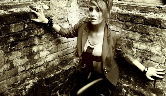 Red Lips – posłuchaj singla uczestników „Must be the music” (audio)