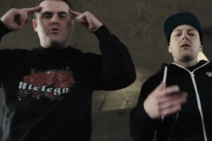 Maciej M.X.L. ft. Kieru – „Mam swoje zdanie” (video)