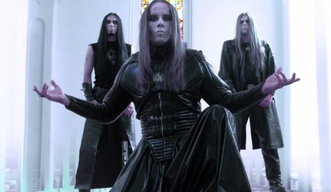 Behemoth wciąż na czele