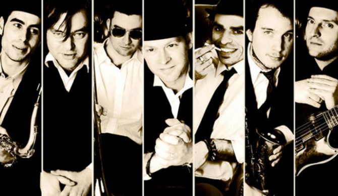 Yellow Umbrella Na Trzech Koncertach W Polsce