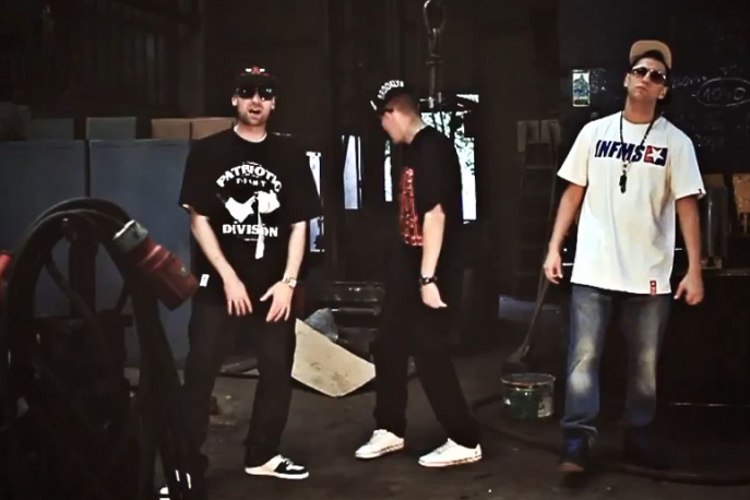 Zelo – „Nie Mów Mi Co Mam Robić” feat. Dondi i Brożas (wideo)