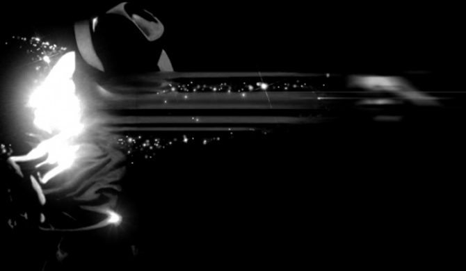 Sprzedana rękawiczka Michaela Jacksona