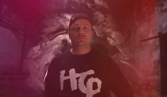 „Sierpniowe Niebo” – zobacz making of nowego klipu Bilona (wideo)