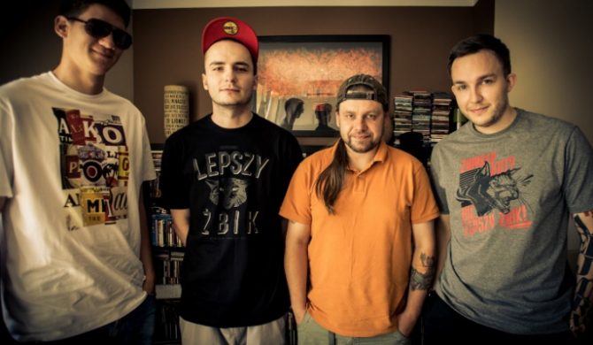 1 NA 1: Artur Rawicz vs Mes i Lepsze Żbiki