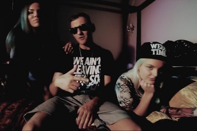 Zelo – „Hrabia” feat. Zawik, Tomson (wideo)