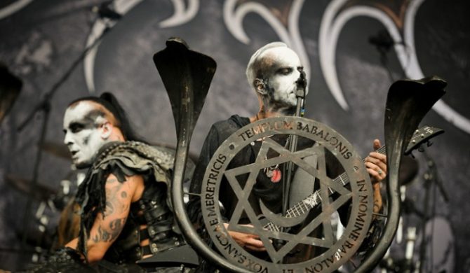 Behemoth podbija Daleki Wschód, Australię i Oceanię