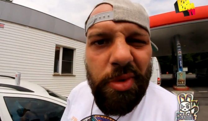 „Rapowanie rąk nie brudzi” – nowy odcinek Follow The Rabbit (wideo)