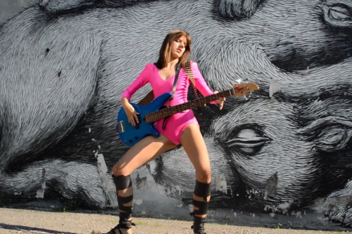 Olivia Anna Livki – „Blood Ponies” (wideo)