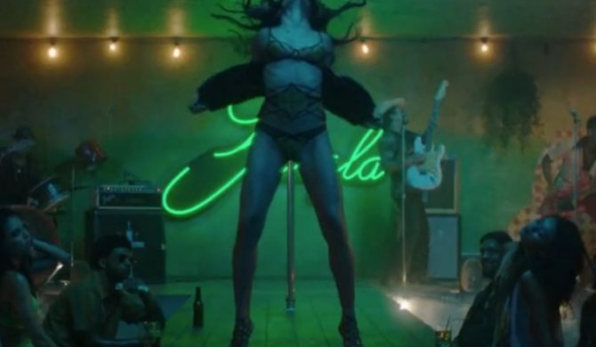 Bruno Mars prezentuje: „Gorilla”