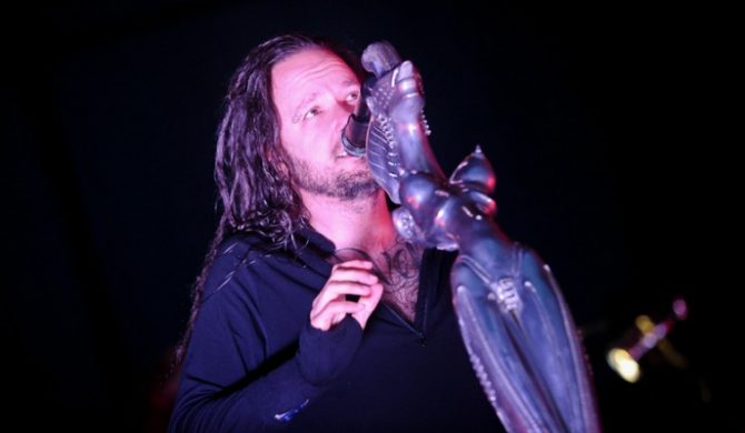 Korn – „Love And Meth” (wideo)