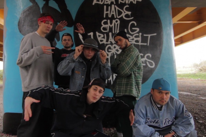 Kuba Knap, Emil G, ZETENWUPE, Stasiak, DJ Black Belt Greg – Rusz do nas (wideo)