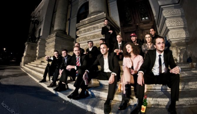 Zobacz wideo z urodzin Alkopoligamii