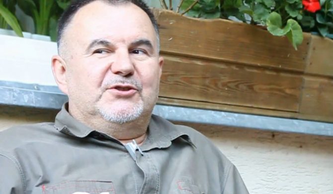 Hirek Wrona: „Underground w pewnym momencie staje się mainstreamem i zjada własny ogon” (wideo)