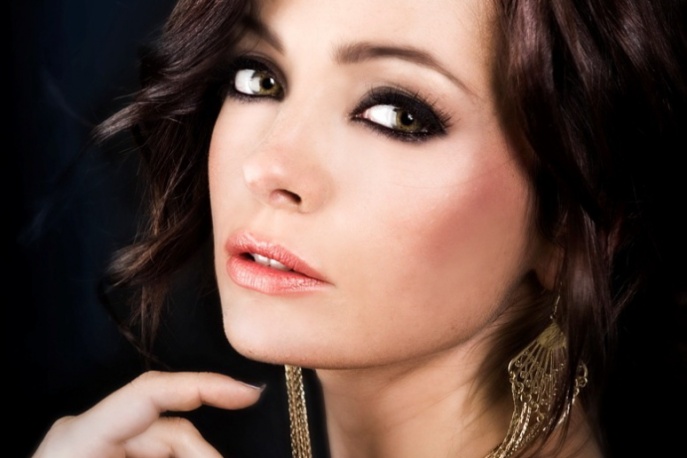 Katerine „Treat Me Like A Lady”