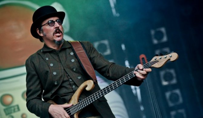 Les Claypool z nowym projektem już w lutym