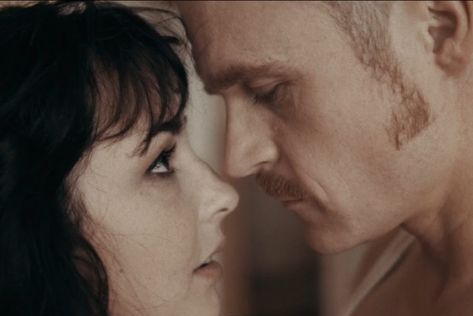 Marcelina – „Karmelove” feat. Piotr Rogucki (wideo)