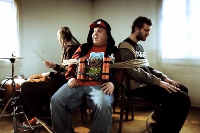 Chonabibe – „Szczerze mówiąc” (wideo)