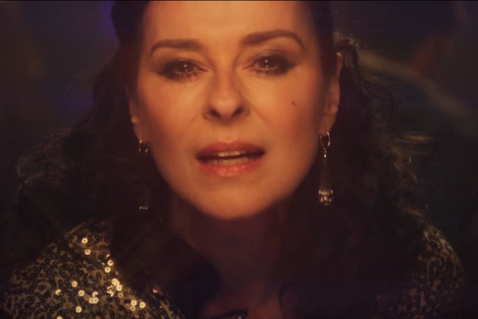 Lisa Stansfield – „Carry On” (wideo)