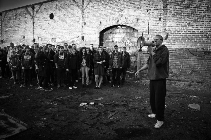 L.U.C – „Dziękuję” ft. Rahim, Buka, Vienio, Mesajah, Czesław Mozil (wideo)