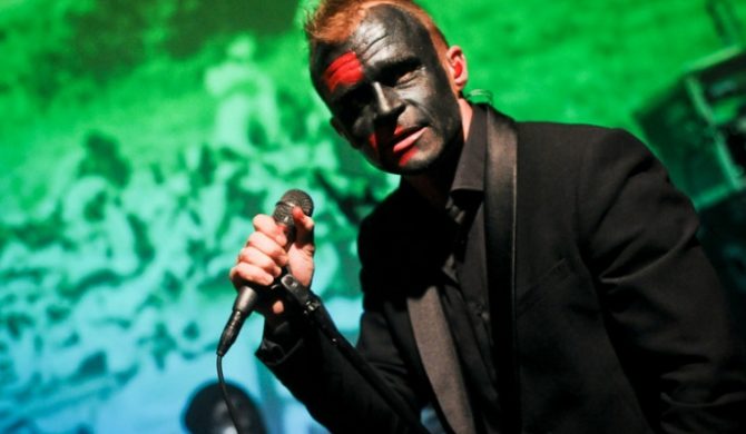 Piotr Rogucki i Within Temptation razem podczas finału WBA World